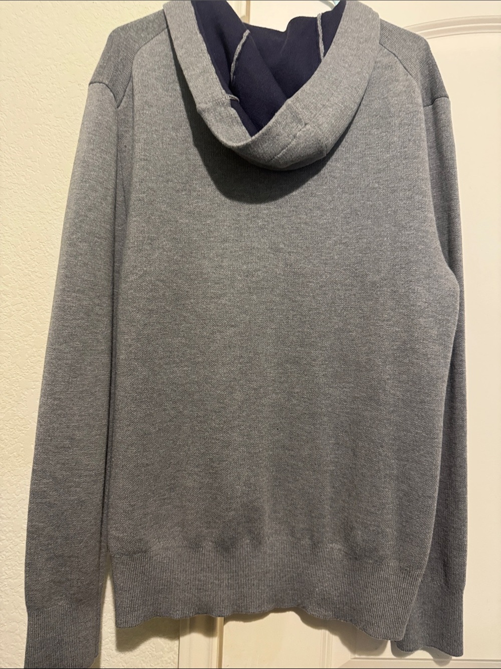 Louis Vuitton Gray Crewneck Sweater with Tan Script Logo - Picture 3 of 6